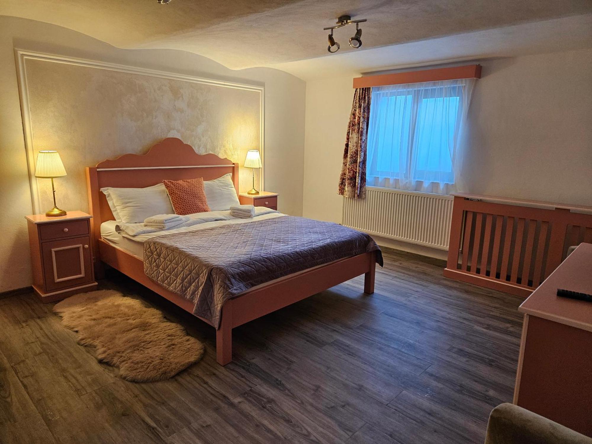 Casa Raduly - Apartament Demisol Sibiu Exteriör bild